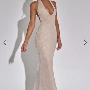 Babyboo Fashion Chic Backless Beige Evening Dress